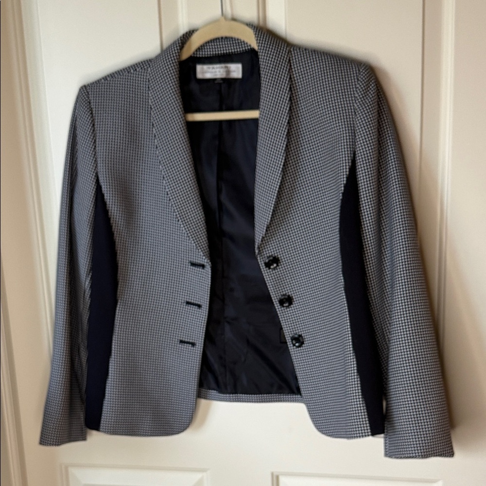 Tahari Arthur Levine collaboration Black and White Checkered Blazer